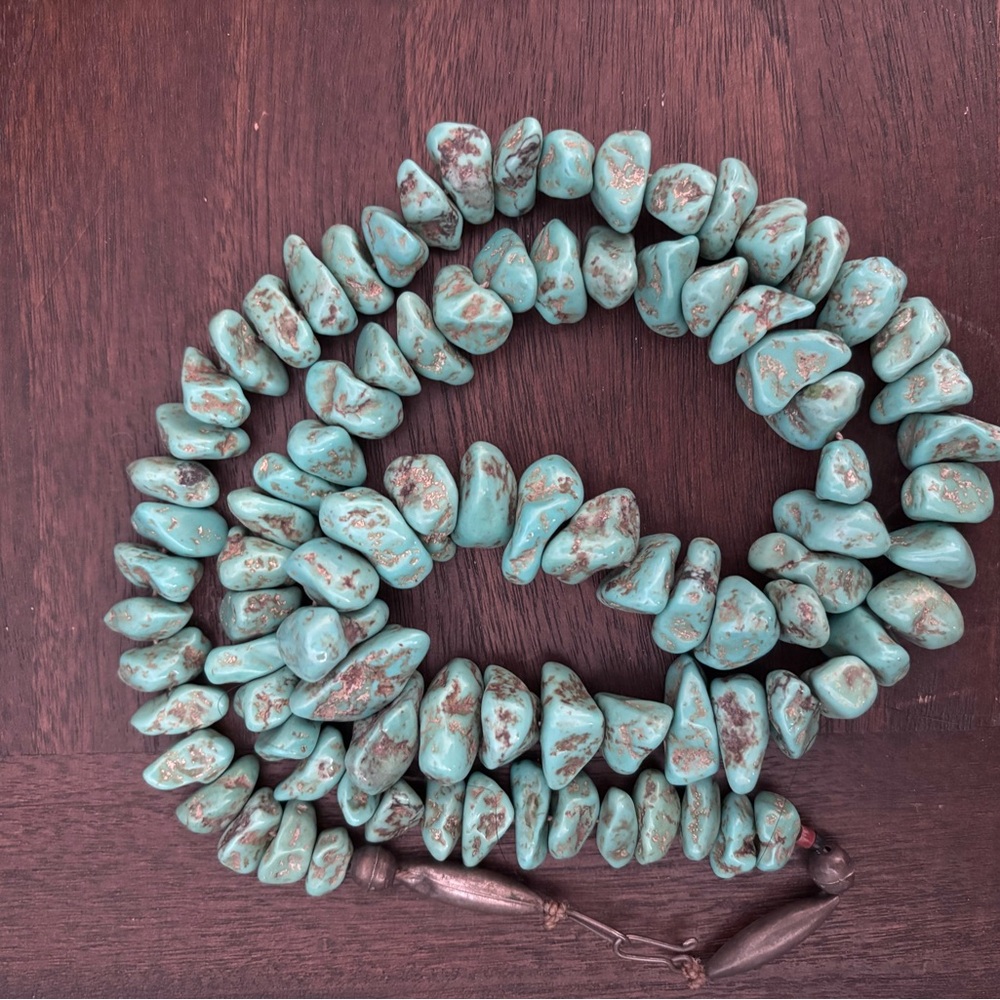 Turquoise Beaded Necklace